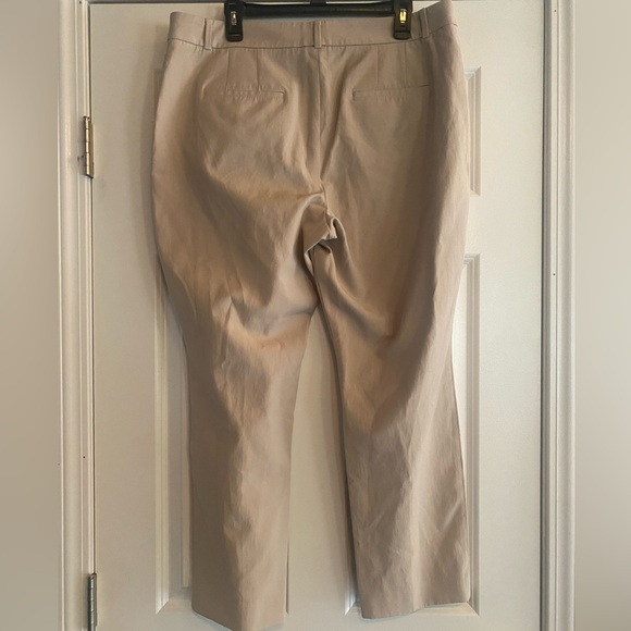 WHBM Khakis, size 16S - Picture 8 of 10